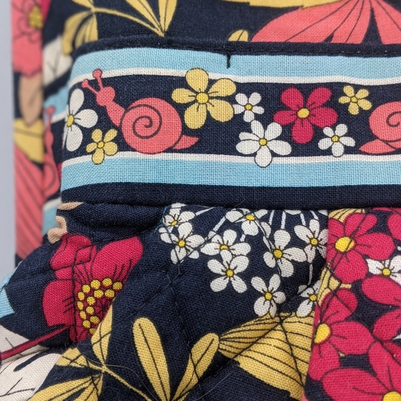 Vera Bradley Happy Snails Kiss Closure Shoulder Bag Purse, EUC RETIRED - Picture 10 of 10